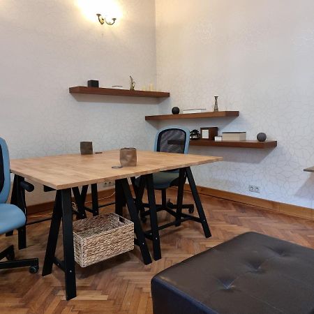 Neuhausz Suite - Ultracentral Тимишоара Экстерьер фото