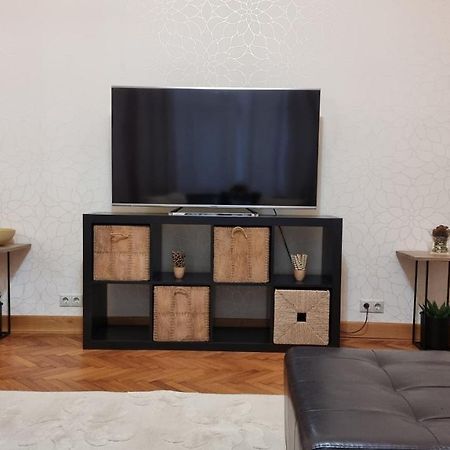 Neuhausz Suite - Ultracentral Тимишоара Экстерьер фото