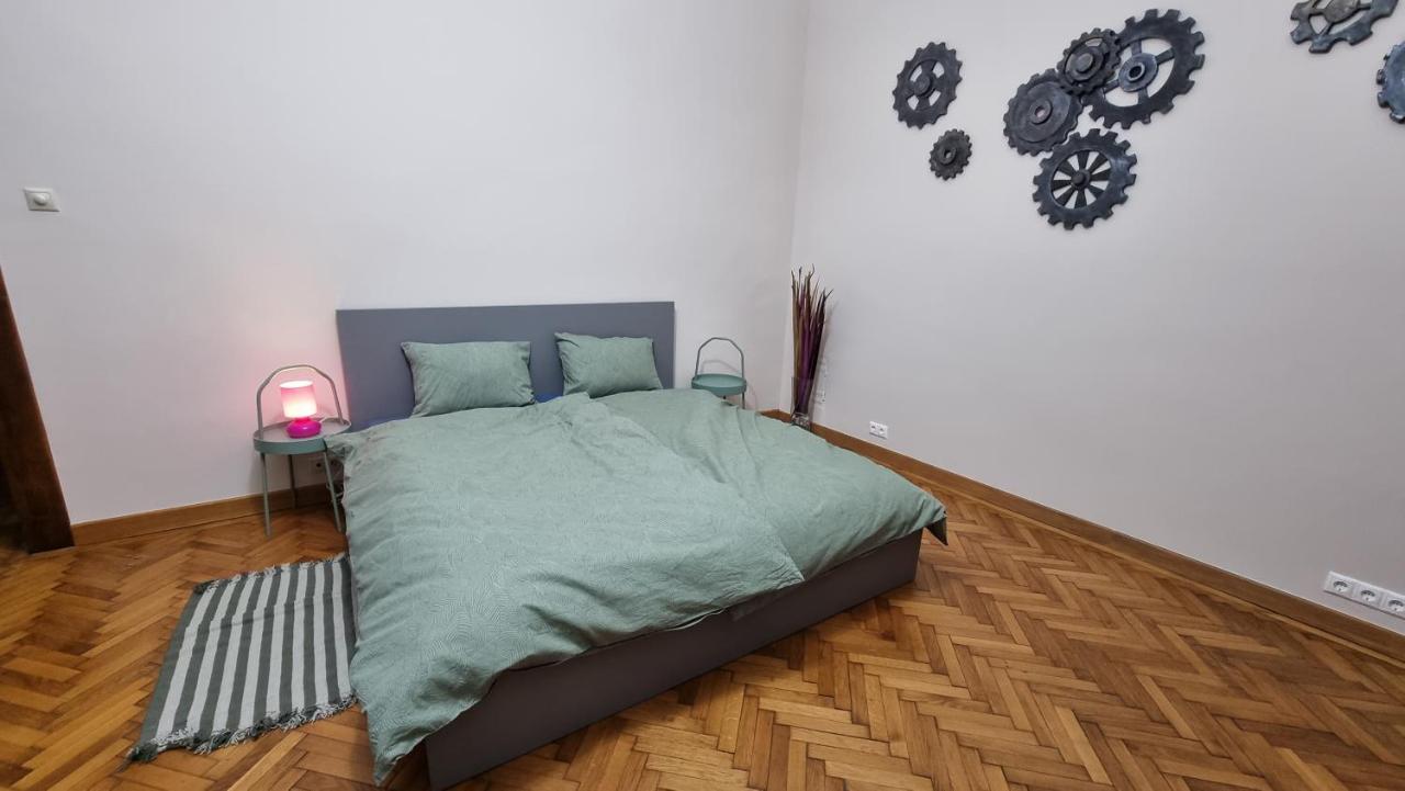 Neuhausz Suite - Ultracentral Тимишоара Экстерьер фото